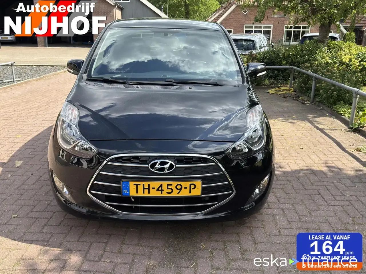 Lízing Hatchback Hyundai ix20 2016