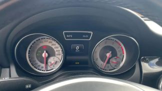 Lízing Sedan MERCEDES CLA 180 2015