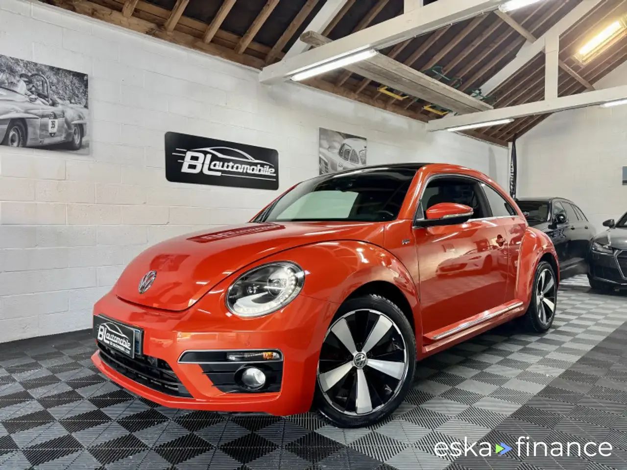 Lízing Sedan Volkswagen COCCINELLE 2016