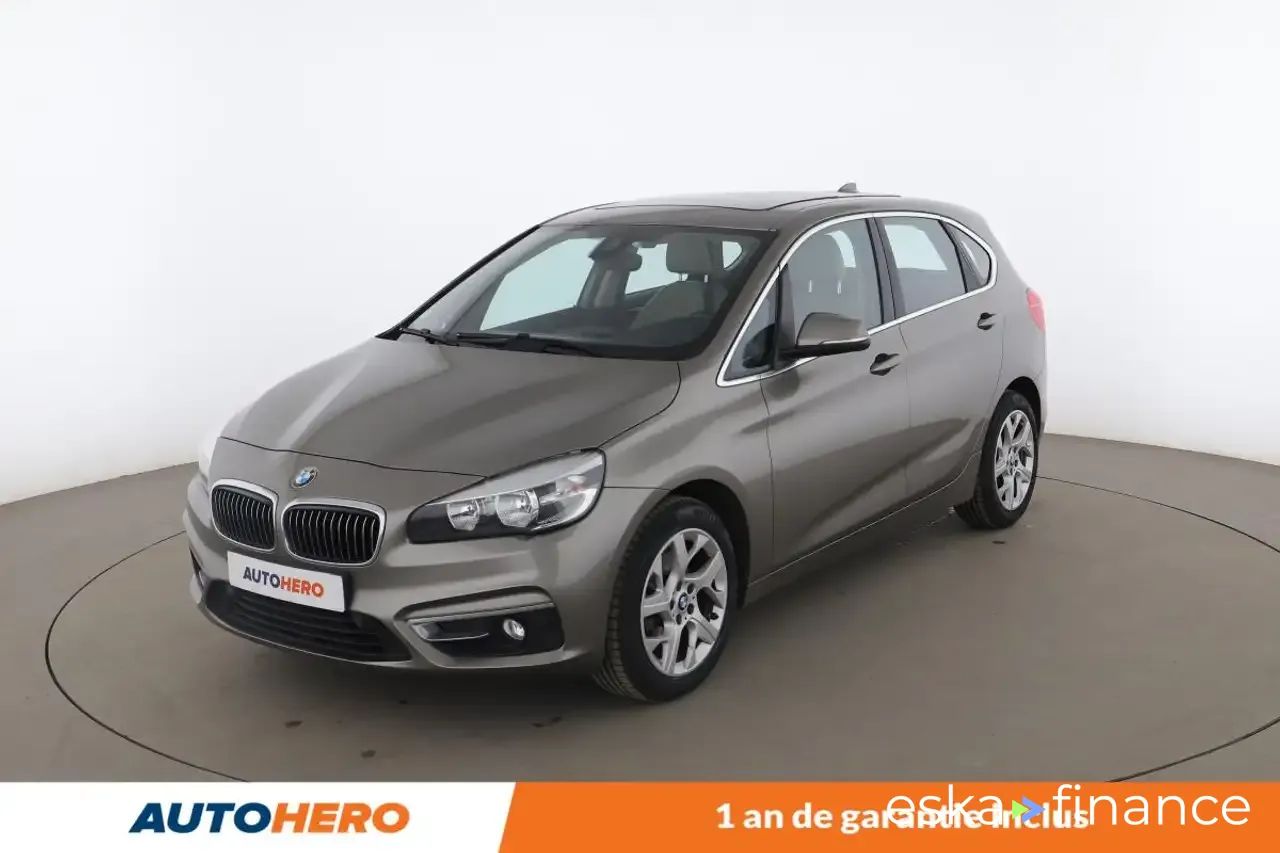 Leasing Hatchback BMW 218 2015