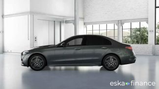 Lízing Sedan MERCEDES C 300 2023