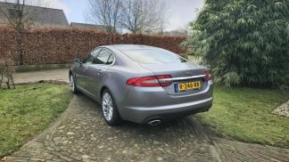 Lízing Sedan Jaguar XF 2012