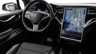 Lízing Hatchback Tesla Model X 2017