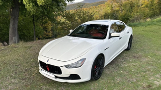 Lízing Sedan Maserati Ghibli 2015