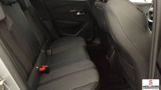 Leasing Sedan Peugeot 208 2023