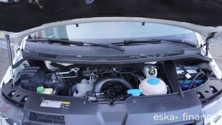 Lízing Hatchback Volkswagen Transporter 2015