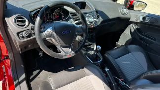 Leasing Sedan Ford Fiesta 2016