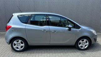 Lízing Hatchback Opel Meriva 2012