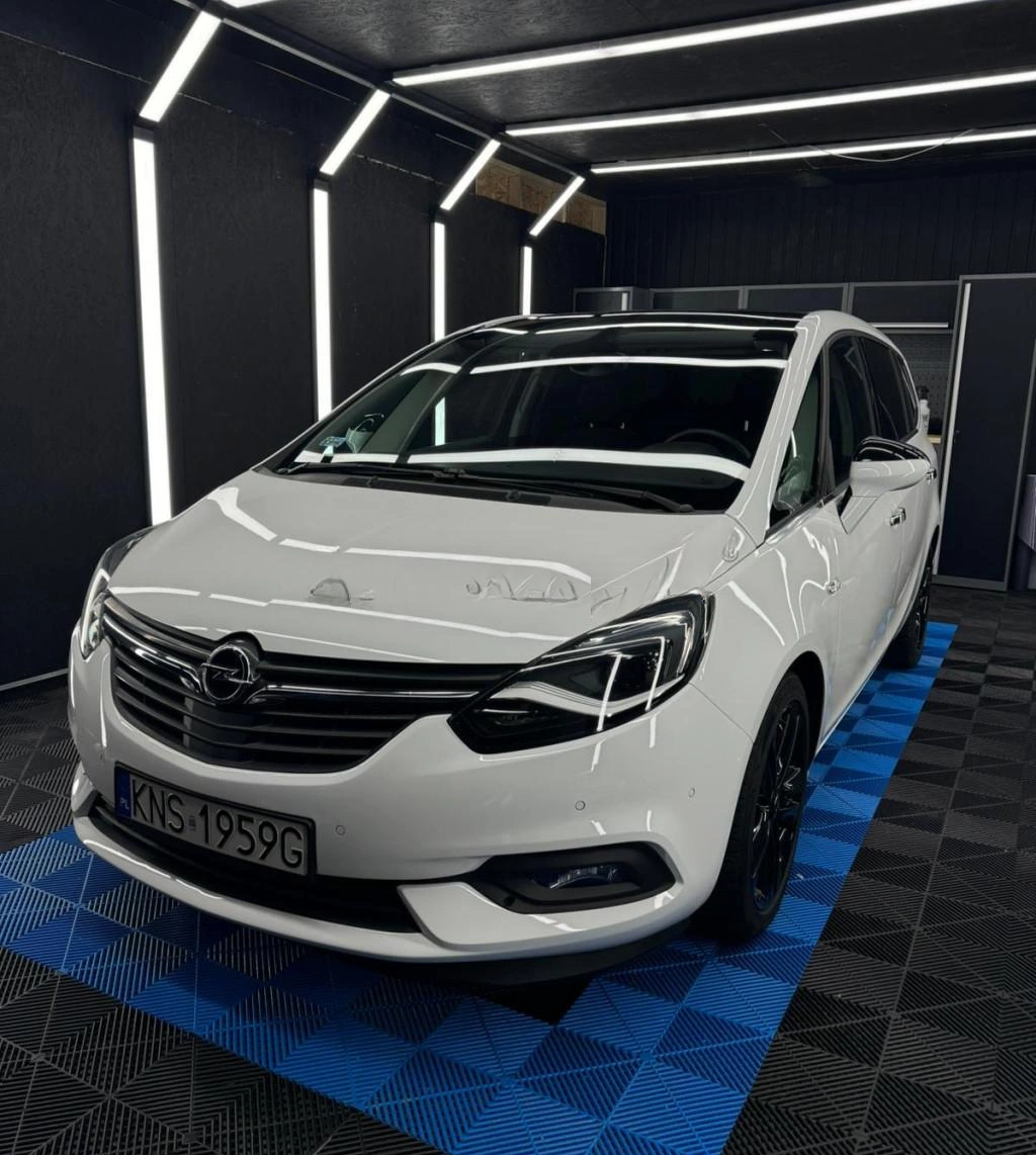 Finansowanie Van Opel Zafira Tourer 2017