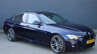 Lízing Sedan BMW 320 2018