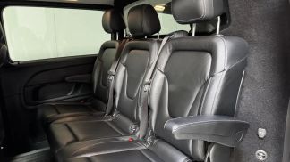 Lízing Hatchback MERCEDES V 220 2015