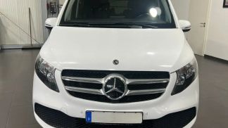 Leasing Hatchback MERCEDES V 220 2019