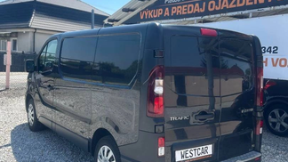 Transport pasażerów Renault Trafic 2018