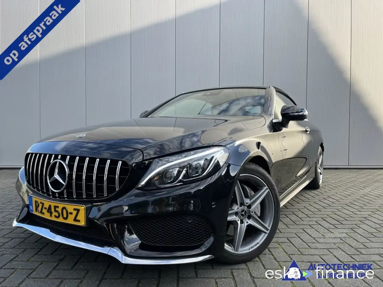 Lízing Kabriolet MERCEDES C 180 2018