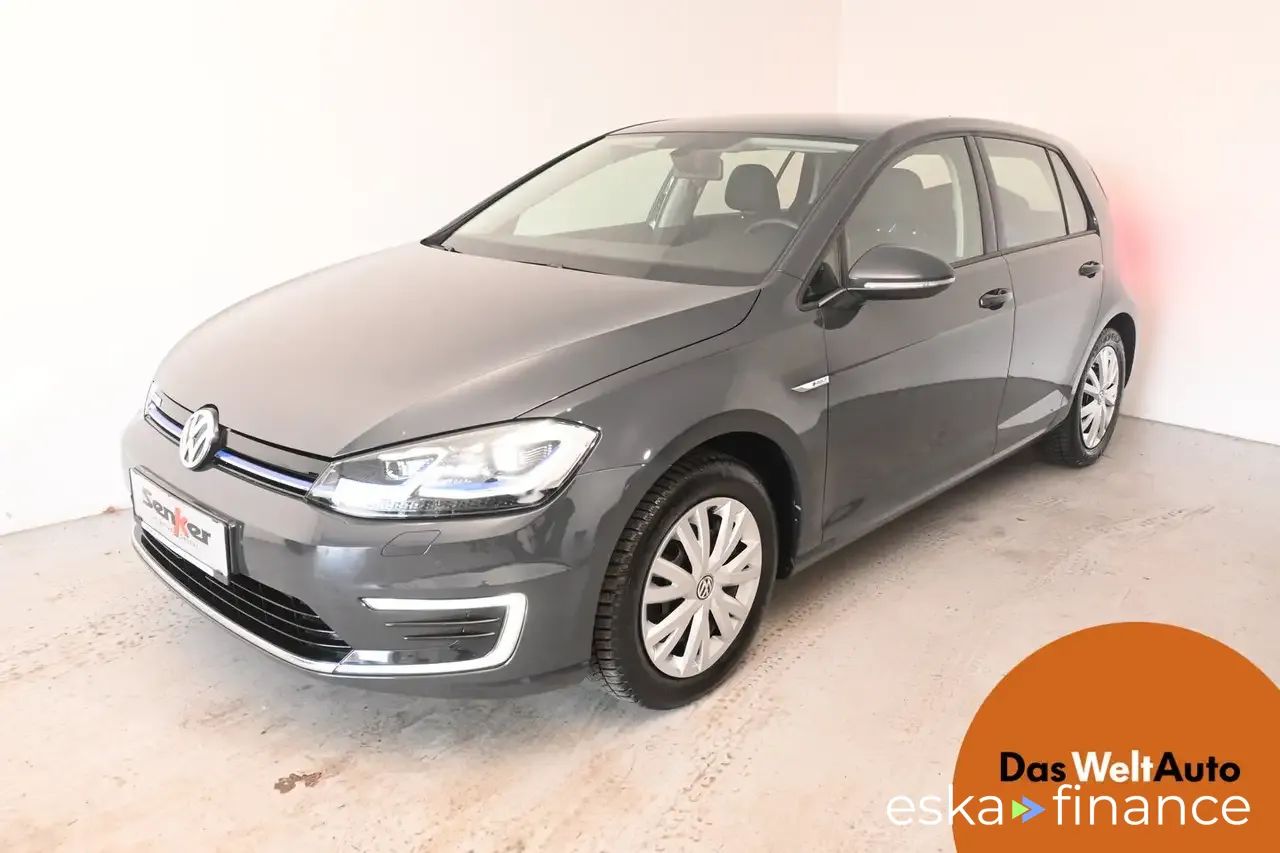 Leasing Sedan Volkswagen E-GOLF 2020