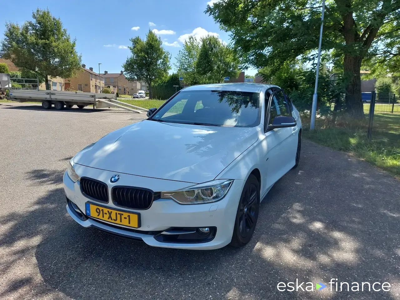Finansowanie Sedan BMW 320 2012
