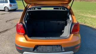 Lízing Hatchback Volkswagen Polo 2015