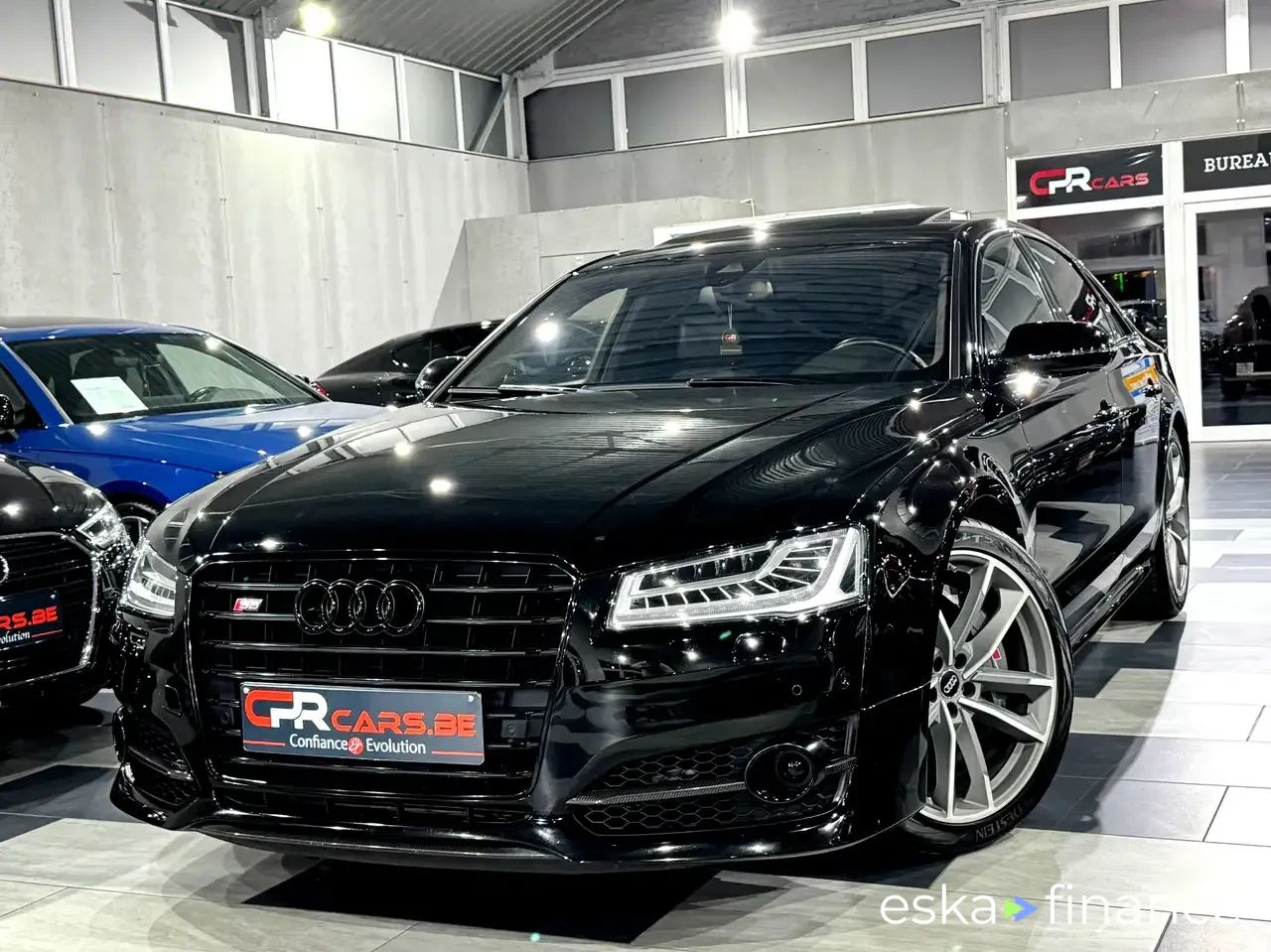 Lízing Sedan Audi S8 2018