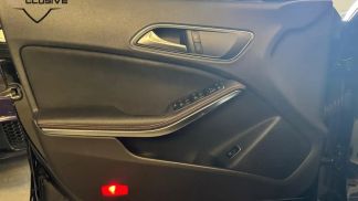 Lízing Sedan MERCEDES CLA 180 2018