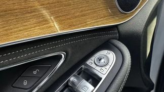 Lízing Sedan MERCEDES C 200 2015