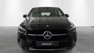 Lízing Hatchback MERCEDES B 180 2023