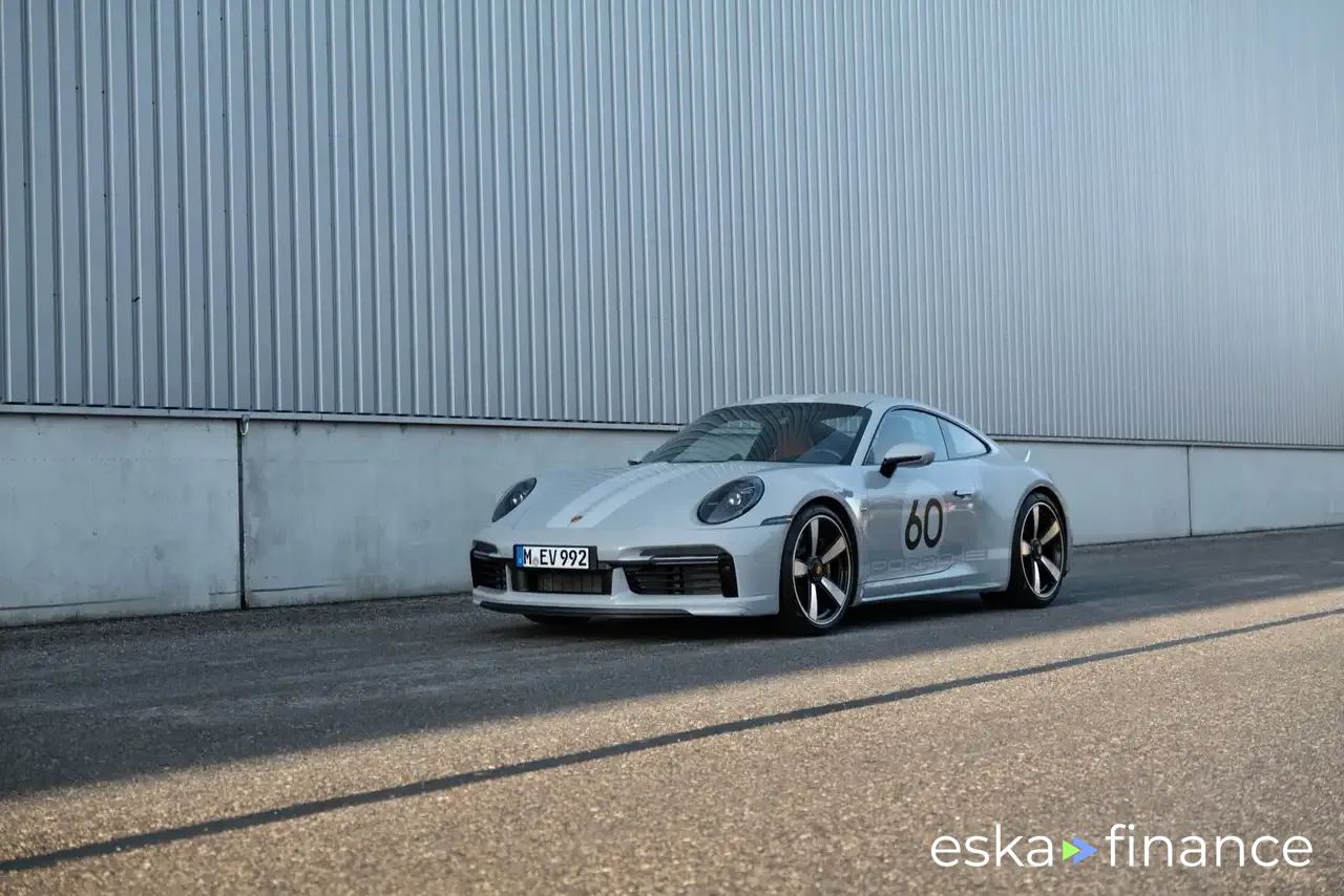 Financování Kupé Porsche 992 2022