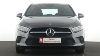 Hatchback MERCEDES A 250 2021