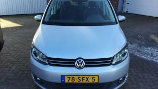 Lízing Hatchback Volkswagen Touran 2011