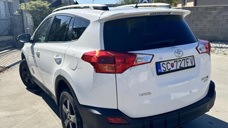 SUV Toyota RAV4 2015