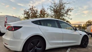 Leasing Sedan Tesla Model 3 2020