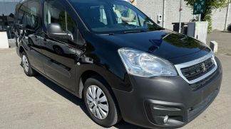 Financování Hatchback Peugeot Partner 2017