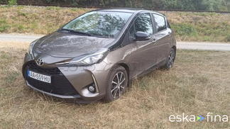 Lízing Hatchback Toyota Yaris 2019