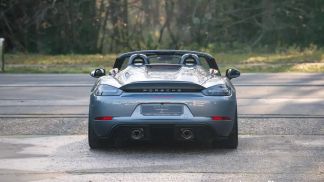 Lízing Kabriolet Porsche 718 SPYDER 2024