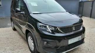 Lízing Hatchback Peugeot Rifter 2018