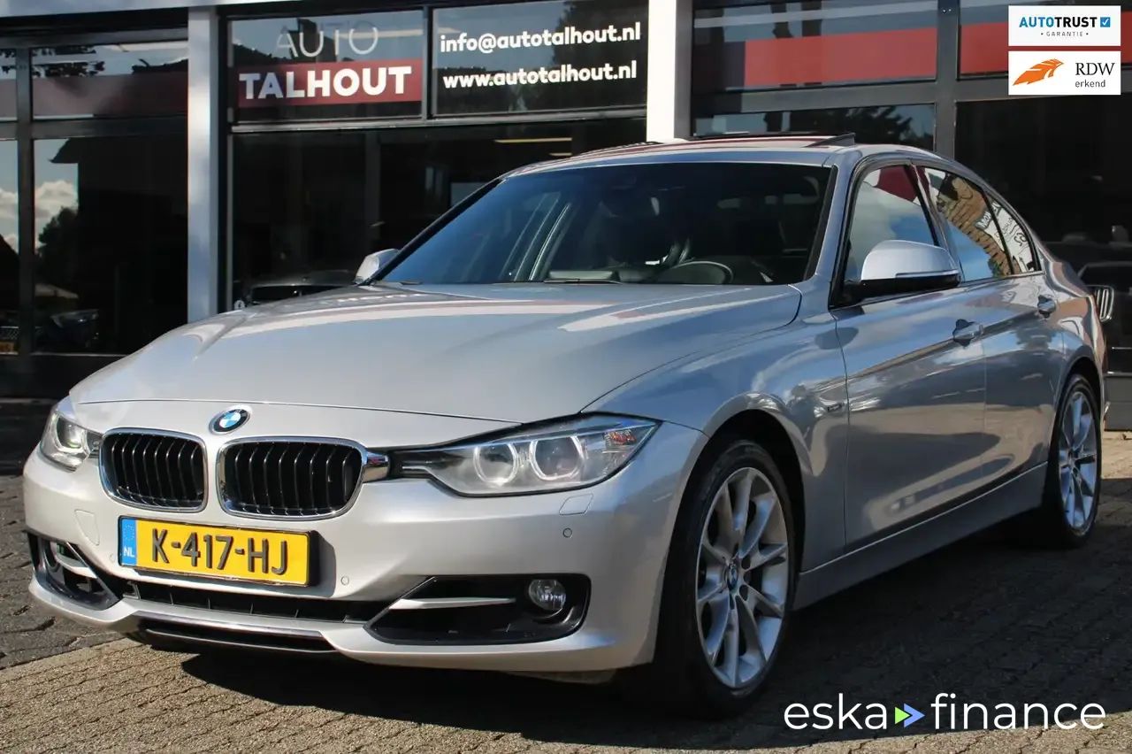 Finansowanie Sedan BMW 335 2012