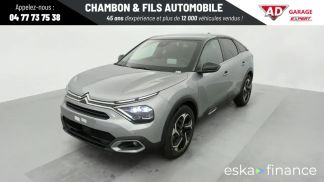 Financování Sedan Citroën C4 2024