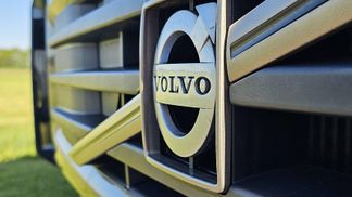 Lízing Špeciálne nákladné vozidlo Volvo FL 240.12 2012