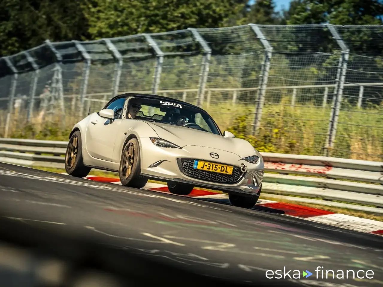 Lízing Kabriolet Mazda MX-5 2019