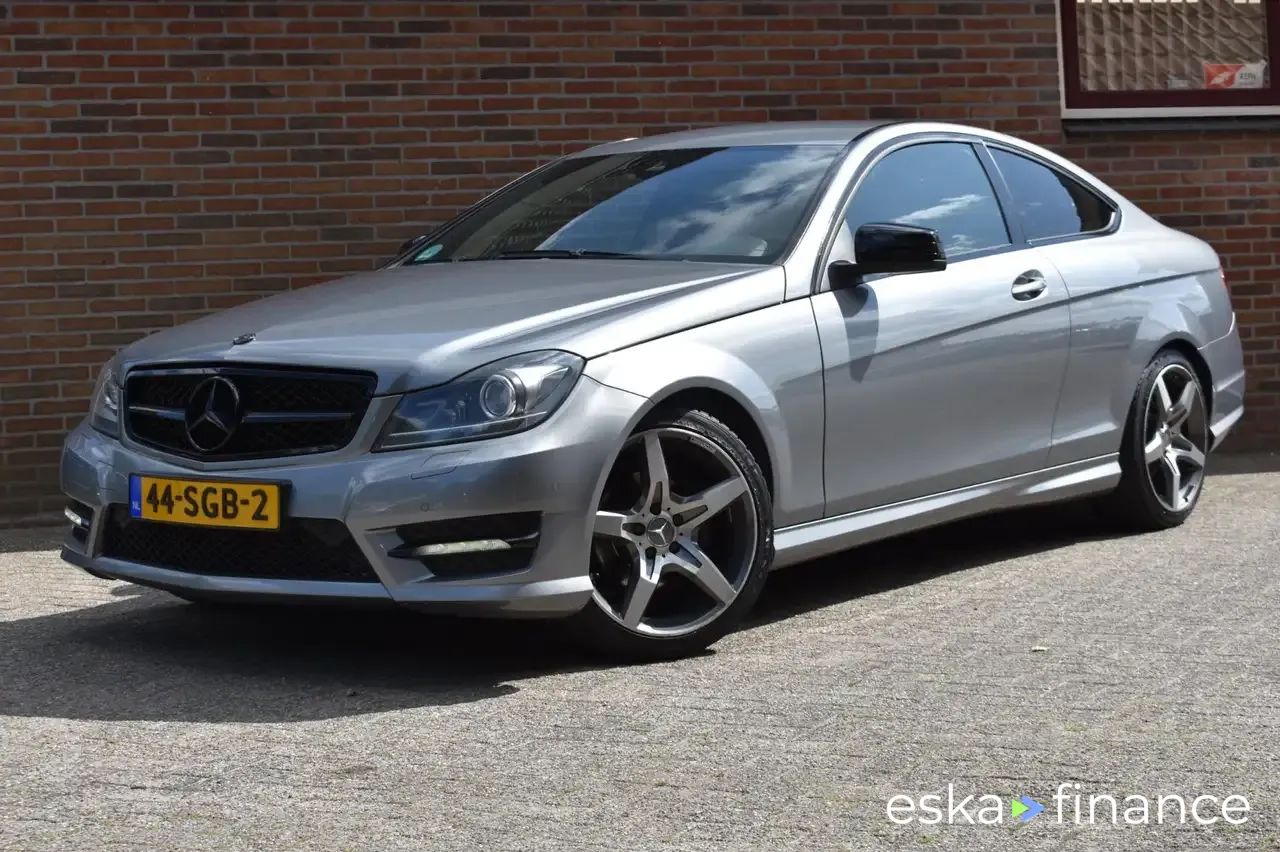 Finansowanie Coupé MERCEDES C 250 2011