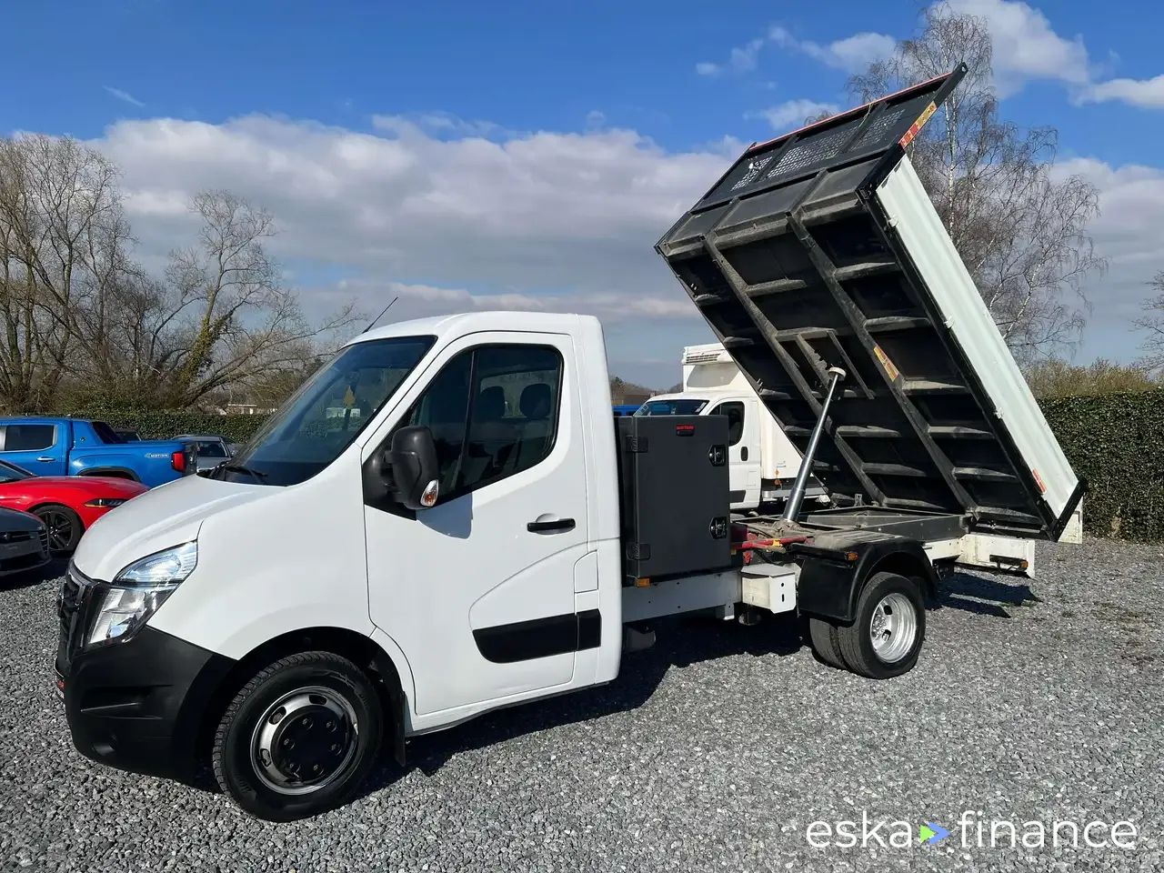 Leasing SUV Nissan NV400 2021