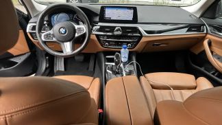 Lízing Sedan BMW 520 2017