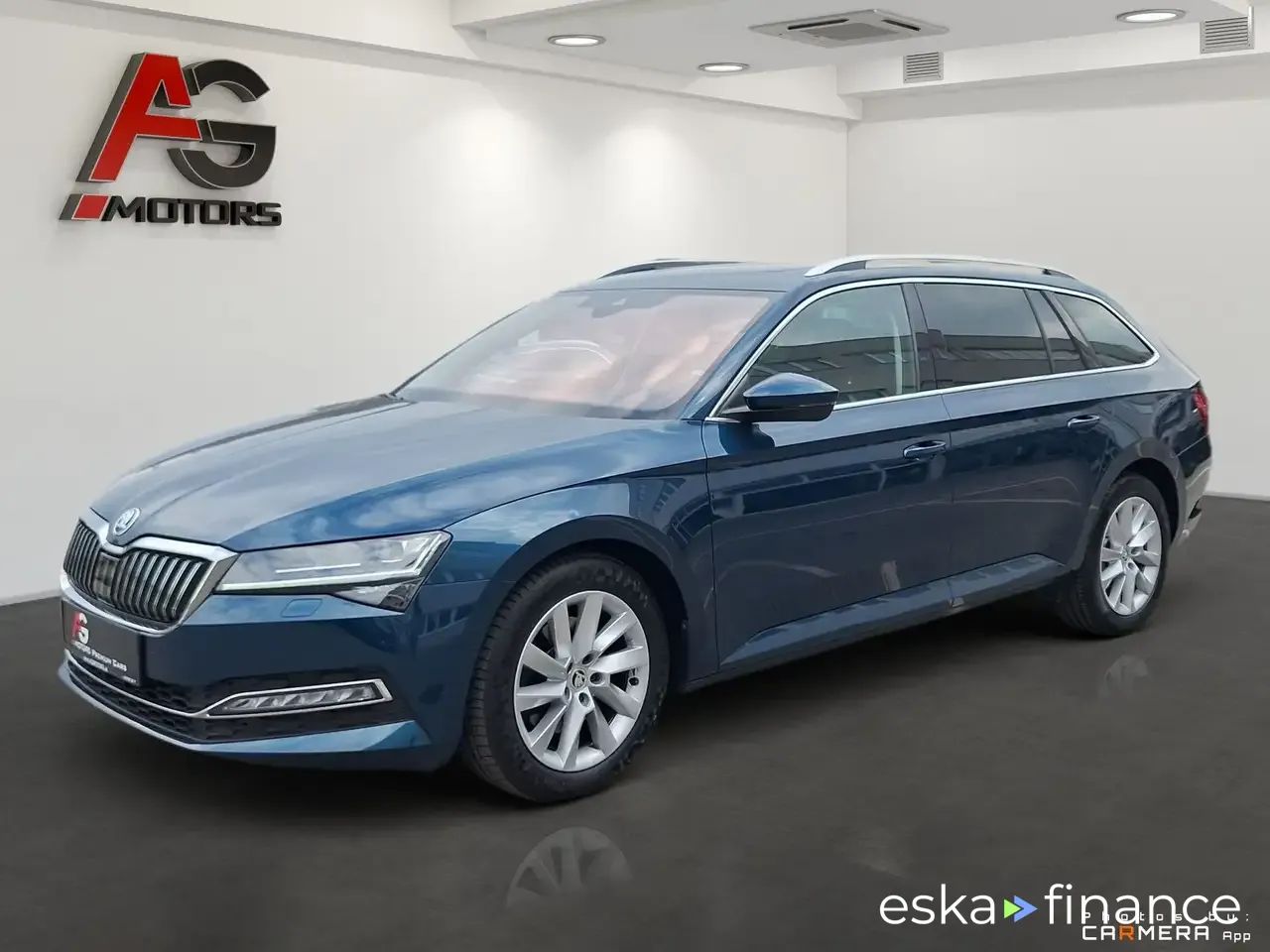 Wóz Skoda Superb 2020