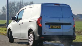 Leasing Le transport des passagers Mercedes-Benz CITAN 110 CDI 2022