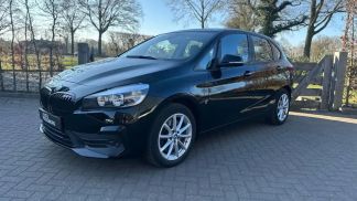 Lízing Hatchback BMW 225 2018