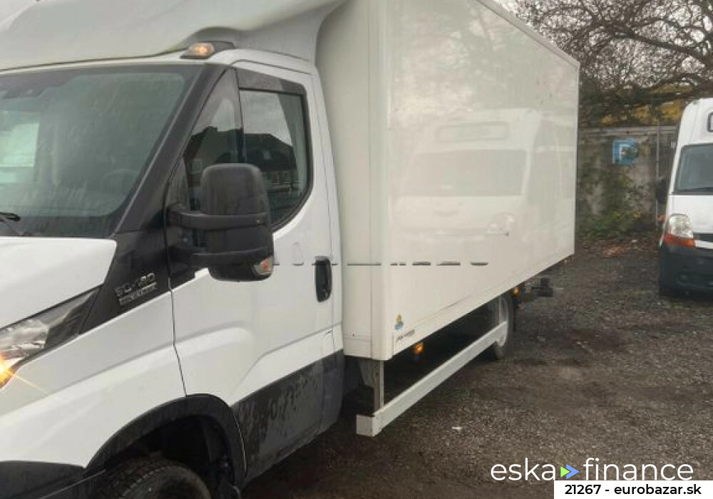 Leasing Camion spécial Iveco FAHRGESTELL EINZELKABINE 50 C 2016