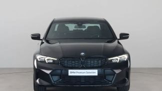 Lízing Sedan BMW 330 2023