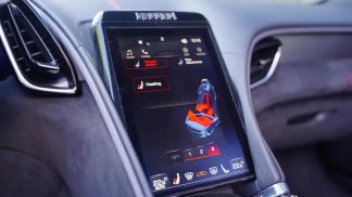 Financování Konvertibilní Ferrari Roma 2025
