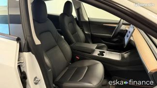 Leasing Sedan Tesla Model 3 2023