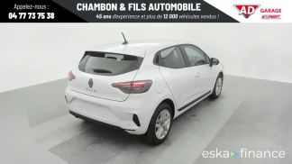 Lízing Hatchback Renault Clio 2024