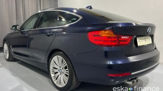 Lízing Hatchback BMW 320 2016